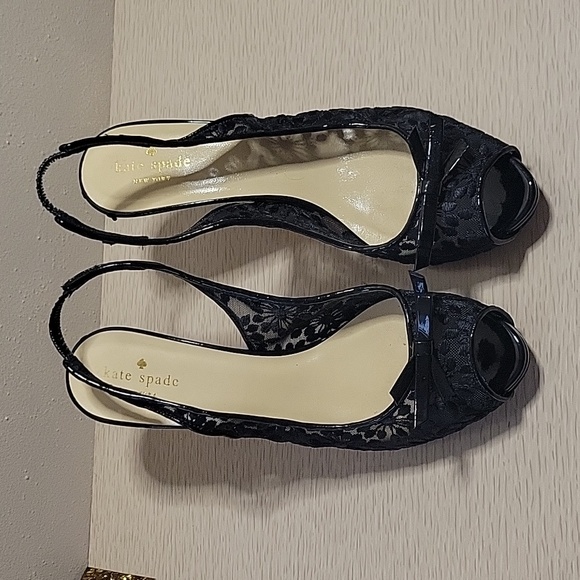 VINTAGE Kate Spade Black Lace Strapy Kitten Heels Size 9 - Picture 1 of 8